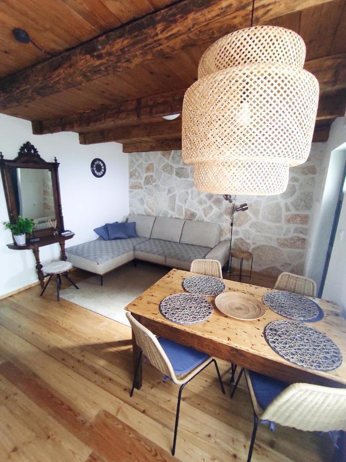 Apartment Cernesa Ražanac Dış mekan fotoğraf