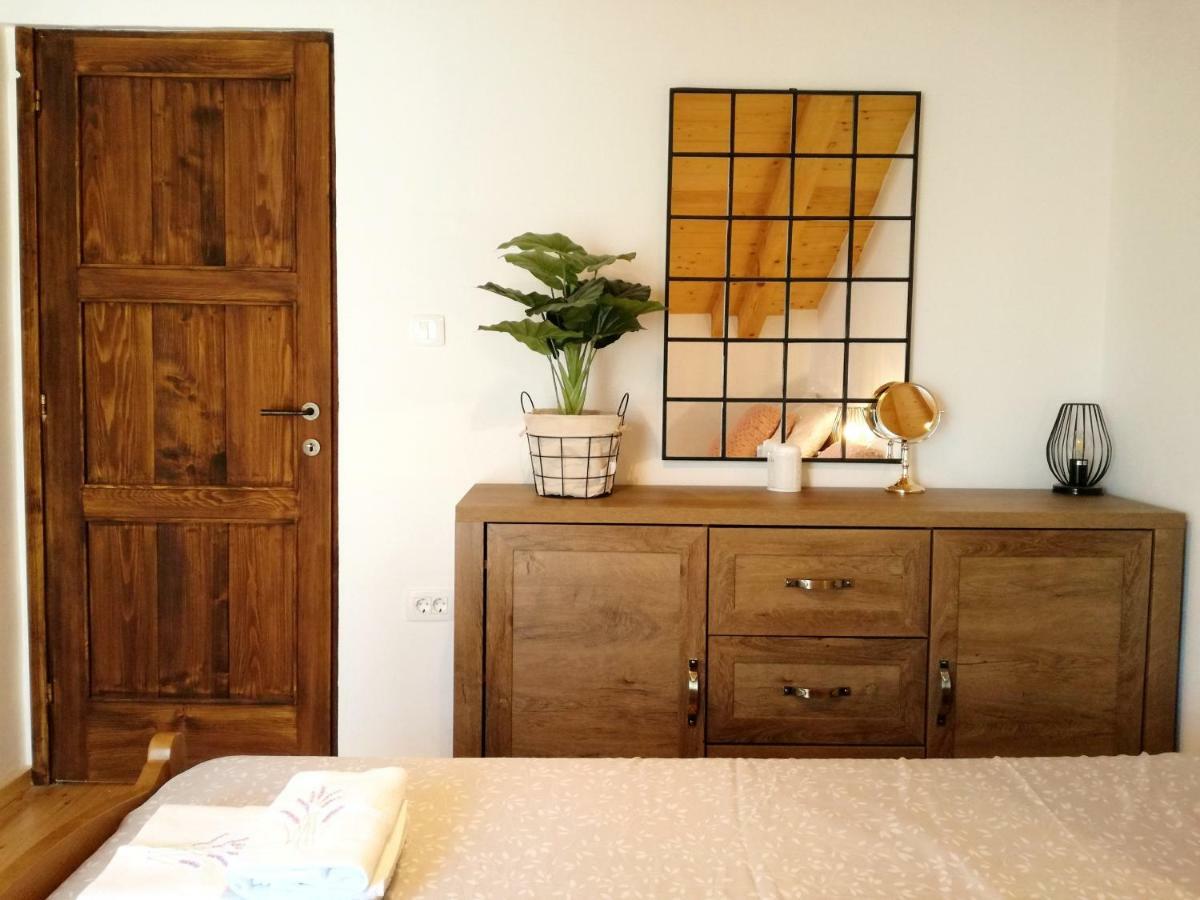 Apartment Cernesa Ražanac Dış mekan fotoğraf