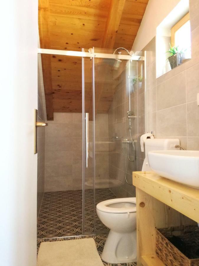 Apartment Cernesa Ražanac Dış mekan fotoğraf