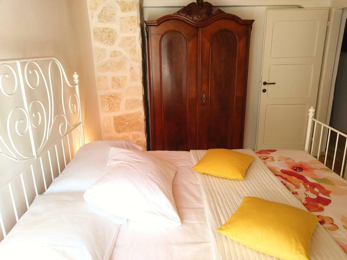 Apartment Cernesa Ražanac Dış mekan fotoğraf
